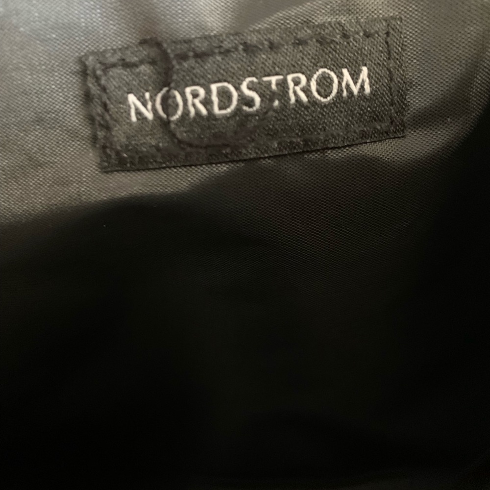 NORDSTRIM BURGANDY VELOUR MAKEUP BAG - Picture 10 of 12